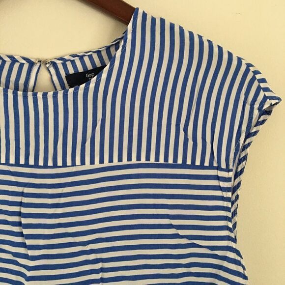 GAP blue & white stripe boxy blouse | Size Medium - Picture 2 of 4